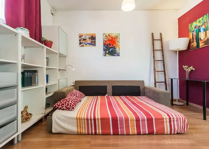 Apartamento Arrendamiento De Temporada En Ruzafa *