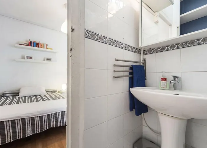 Arrendamiento De Temporada En Ruzafa アパート *