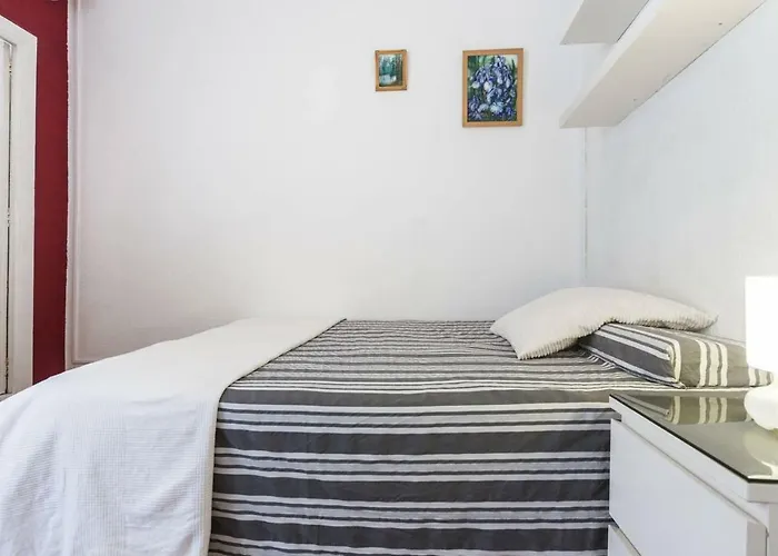 Arrendamiento De Temporada En Ruzafa アパート