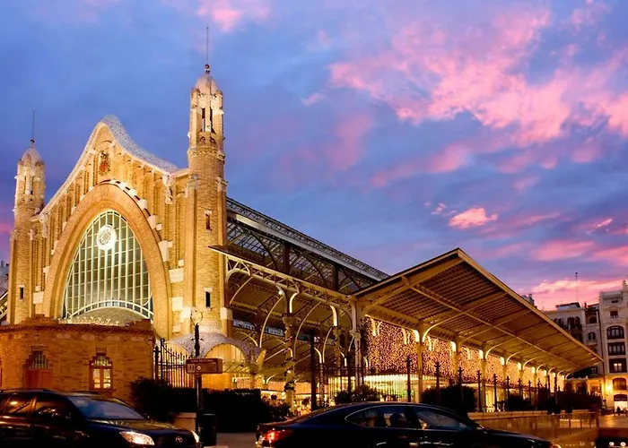 Arrendamiento De Temporada En Ruzafa アパート